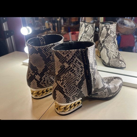 Dancing booties - Picture 3 of 5